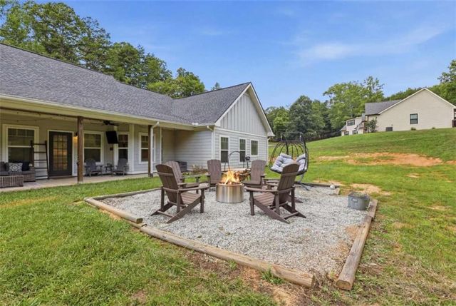 70 Stone Hearth Drive, Cleveland, GA 30528