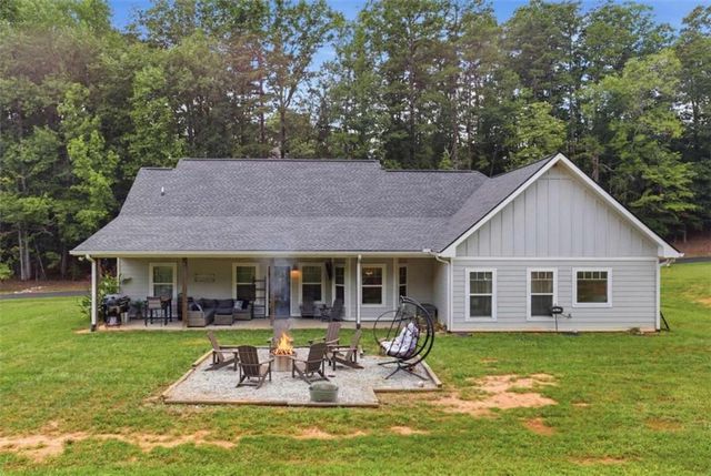 70 Stone Hearth Drive, Cleveland, GA 30528