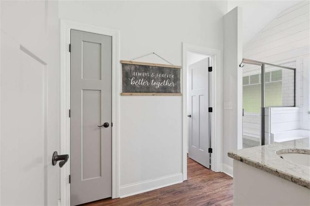70 Stone Hearth Drive, Cleveland, GA 30528