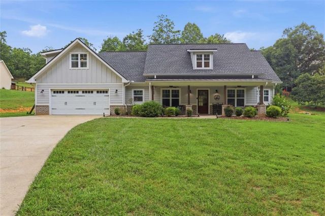 70 Stone Hearth Drive, Cleveland, GA 30528