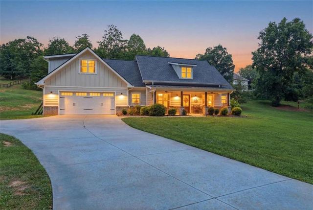 70 Stone Hearth Drive, Cleveland, GA 30528
