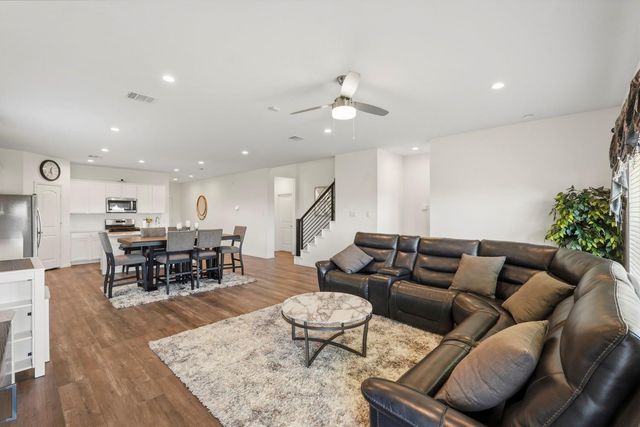 17946 Sommerset Falls Ln, Crosby, TX 77532