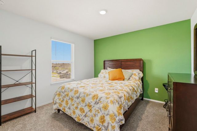17946 Sommerset Falls Ln, Crosby, TX 77532