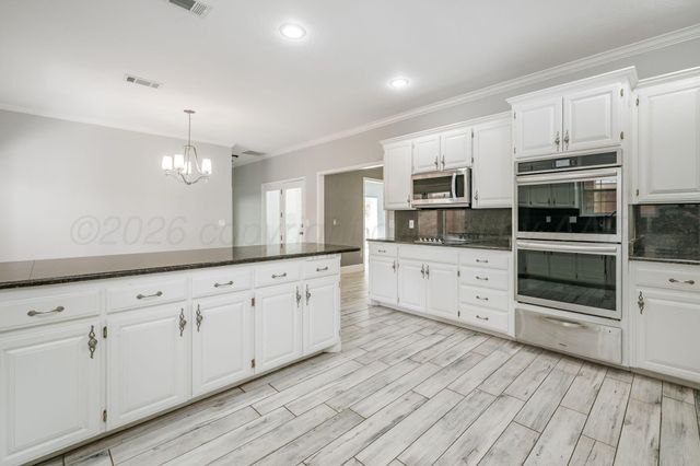 7715 TARRYTOWN Avenue, Amarillo, TX 79121