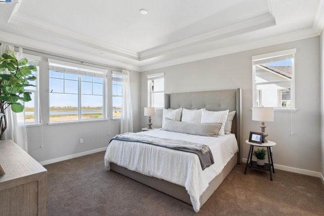 1468 Monument Ln, Fairfield, CA 94533