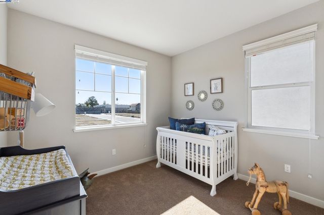 1468 Monument Ln, Fairfield, CA 94533