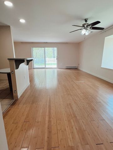 26 Lions Lane 26, Salem, MA 01970
