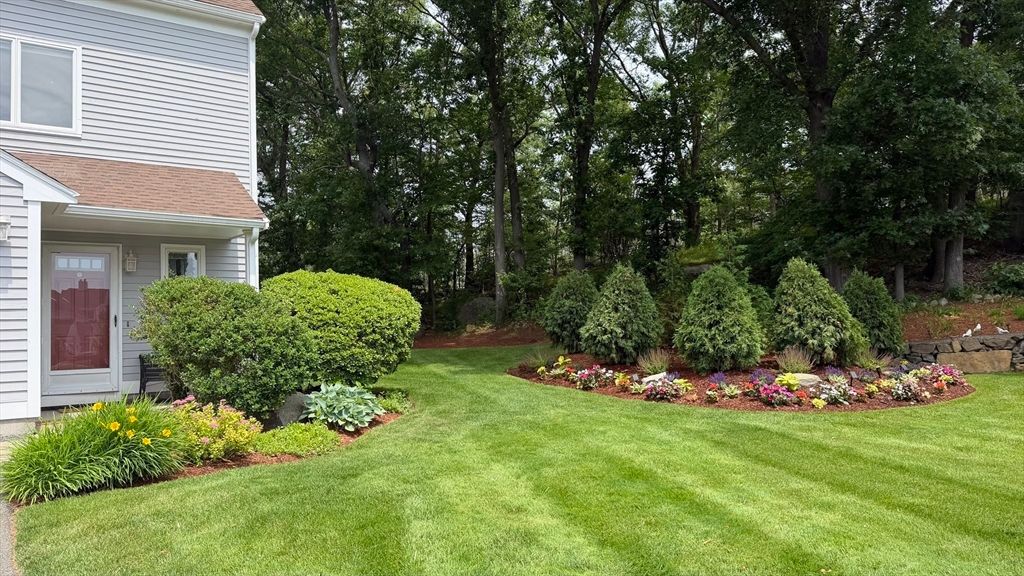 26 Lions Lane 26, Salem, MA 01970
