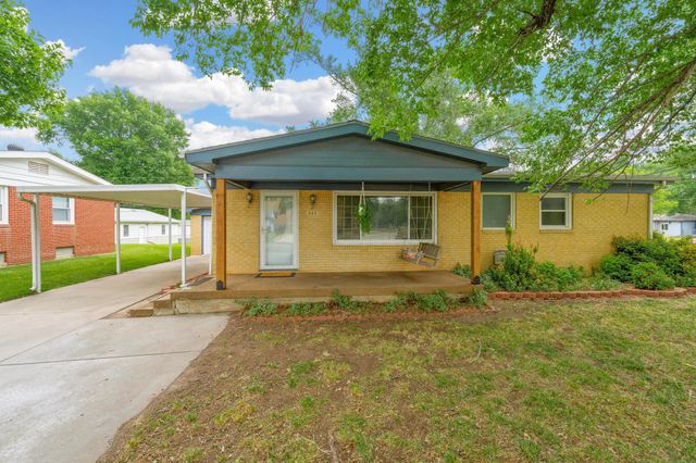 502 Riverdale Dr, Mulvane, KS 67110