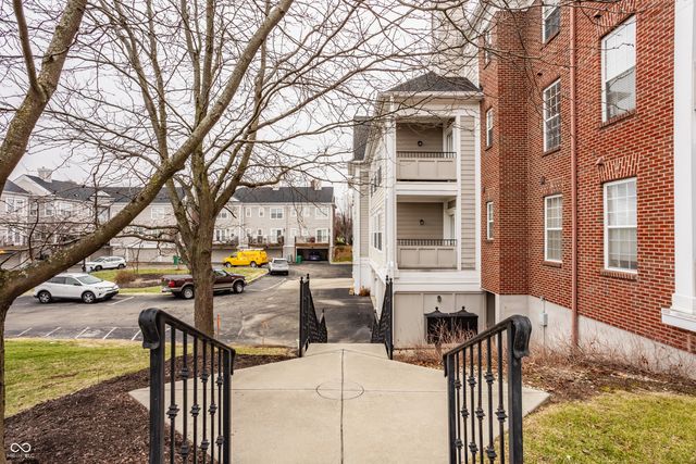451 American Way N 1C, Carmel, IN 46032