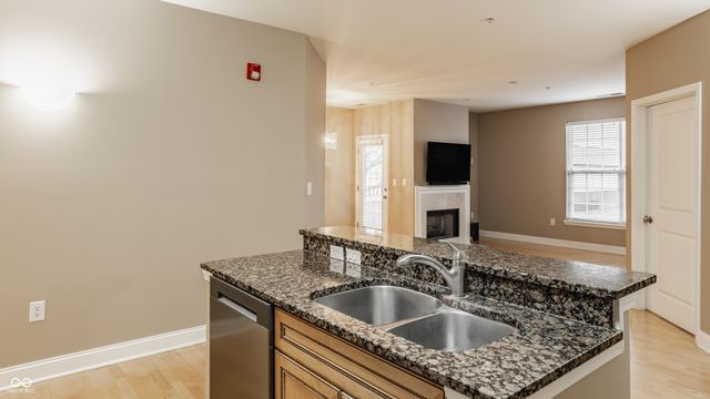 451 American Way N 1C, Carmel, IN 46032