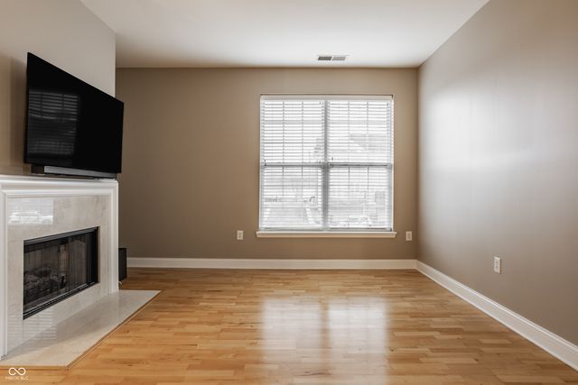 451 American Way N 1C, Carmel, IN 46032