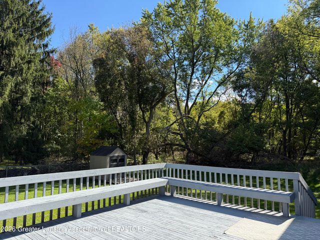 3615 Callihan Court, Lansing, MI 48910
