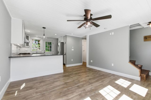 30 George Street, Dover, NH 03820