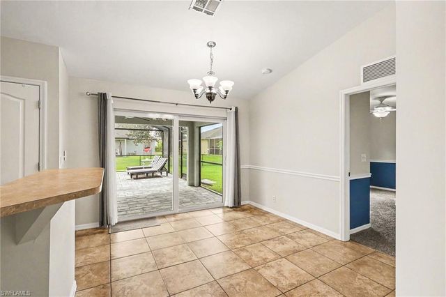 203 NW 6th PL, Cape Coral, FL 33993
