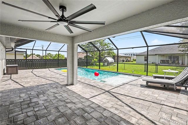 203 NW 6th PL, Cape Coral, FL 33993