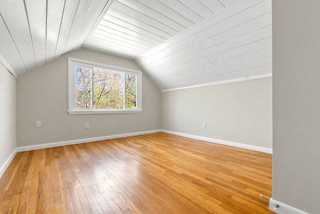 6 Ashcroft Cir, Groveland, MA 01834