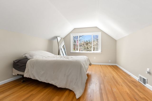 6 Ashcroft Cir, Groveland, MA 01834