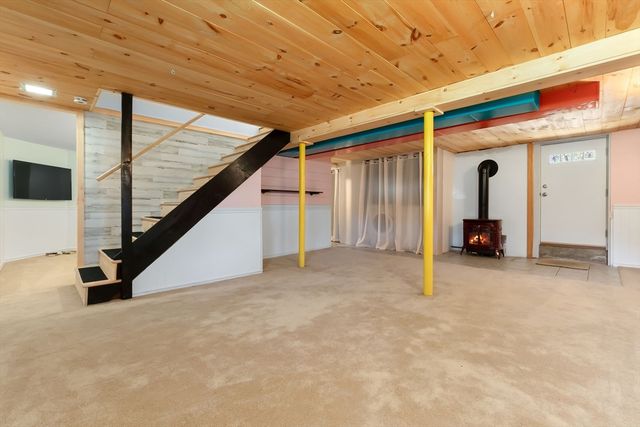 6 Ashcroft Cir, Groveland, MA 01834