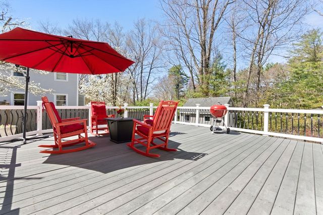 6 Ashcroft Cir, Groveland, MA 01834