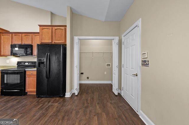1502 Commonwealth Circle, Newnan, GA 30263