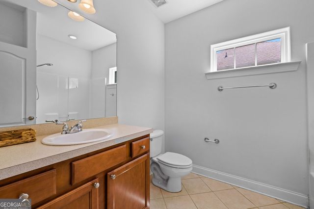 1502 Commonwealth Circle, Newnan, GA 30263