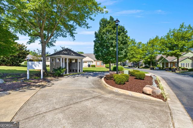 1502 Commonwealth Circle, Newnan, GA 30263