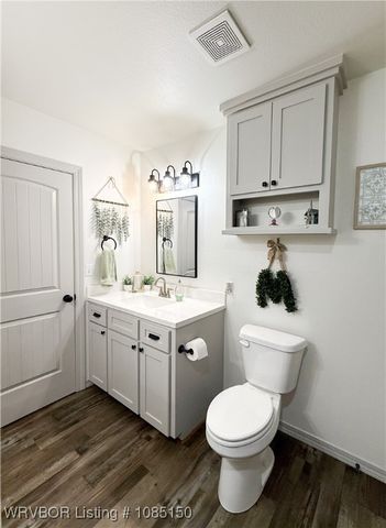 315 Buck Creek Road, Panama, OK 74951