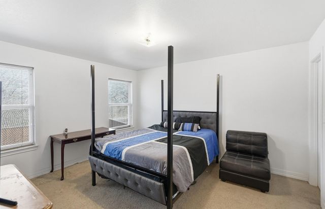 2209 Upcreek Court, Dallas, TX 75253