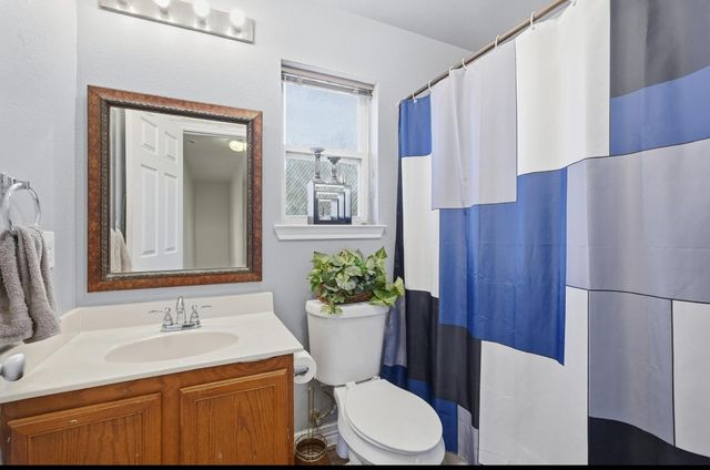 2209 Upcreek Court, Dallas, TX 75253