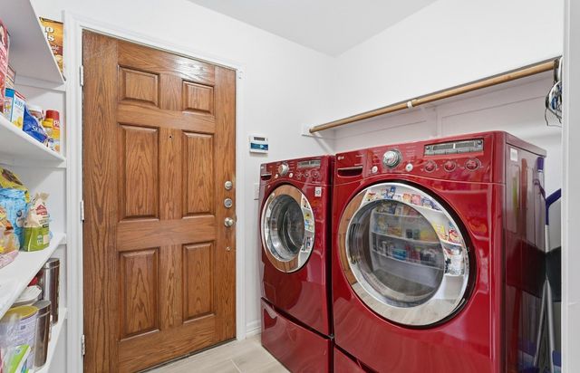 2209 Upcreek Court, Dallas, TX 75253