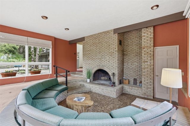 134 Meredith Drive, Adams Twp, PA 16046