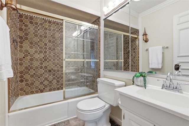 134 Meredith Drive, Adams Twp, PA 16046