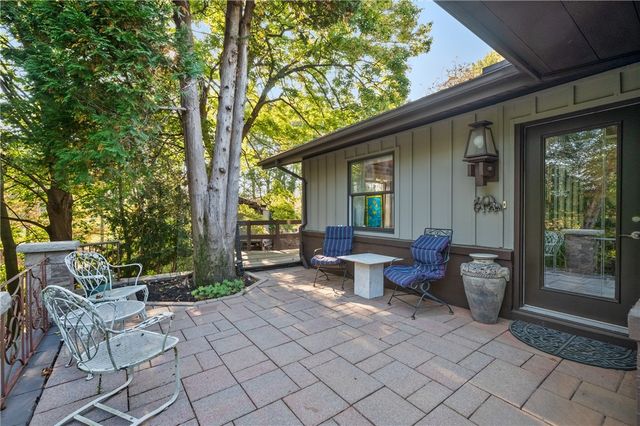 134 Meredith Drive, Adams Twp, PA 16046