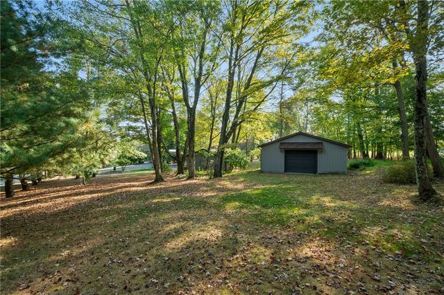 134 Meredith Drive, Adams Twp, PA 16046