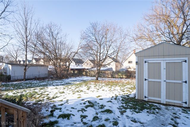 4414 Bucyrus Avenue, Cleveland, OH 44109