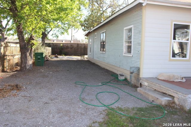 830 Steves Ave, San Antonio, TX 78210