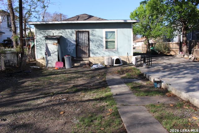 830 Steves Ave, San Antonio, TX 78210