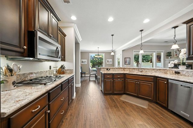 2110 Cilantro Drive, Redding, CA 96003