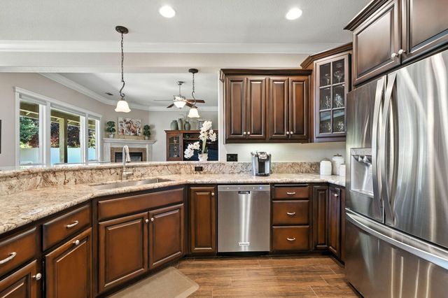 2110 Cilantro Drive, Redding, CA 96003