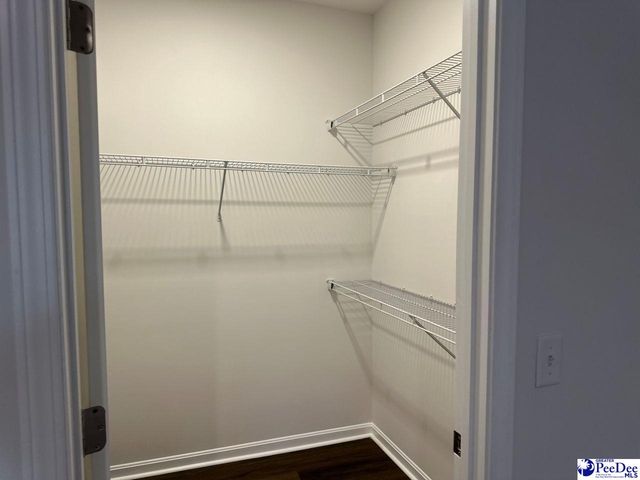 806 Glen Acres Dr, Hartsville, SC 29550