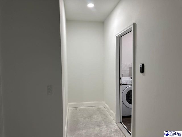 806 Glen Acres Dr, Hartsville, SC 29550