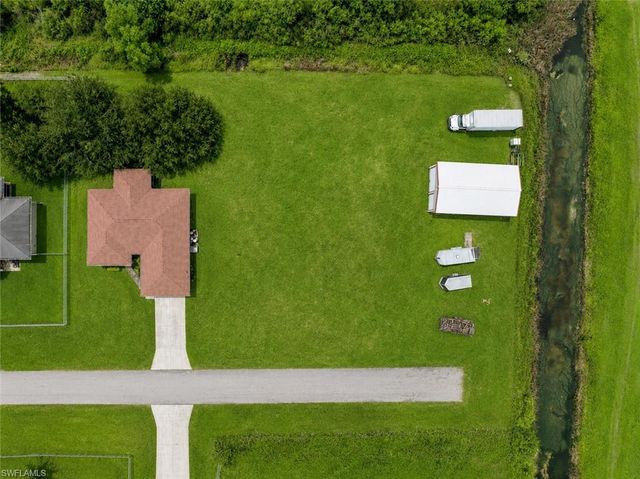 1602 Dora AVE S, Lehigh Acres, FL 33976