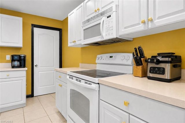 1602 Dora AVE S, Lehigh Acres, FL 33976
