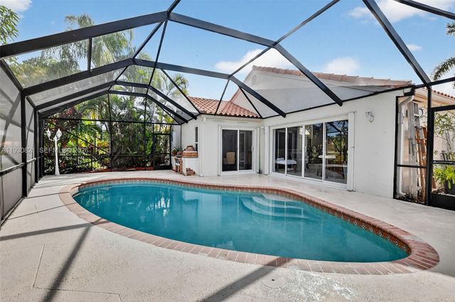 8091 Nadmar Ave, Boca Raton, FL 33434