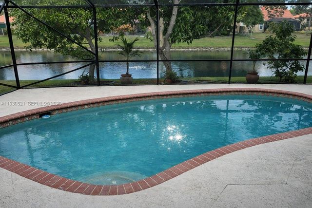 8091 Nadmar Ave, Boca Raton, FL 33434