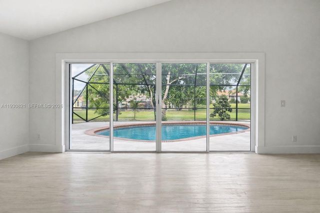 8091 Nadmar Ave, Boca Raton, FL 33434