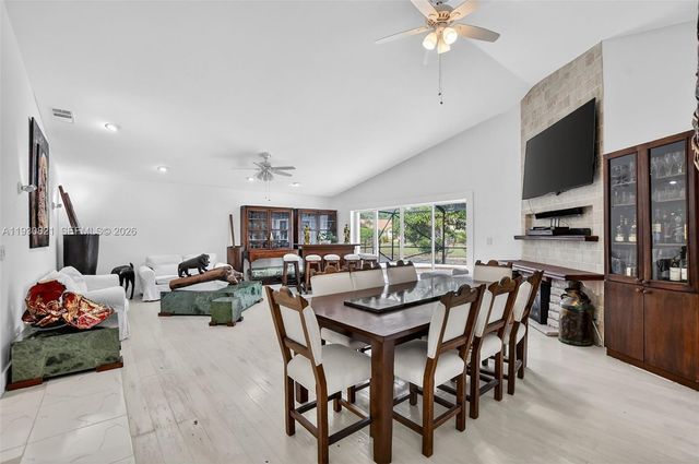 8091 Nadmar Ave, Boca Raton, FL 33434