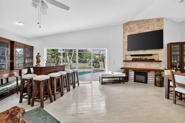 8091 Nadmar Ave, Boca Raton, FL 33434