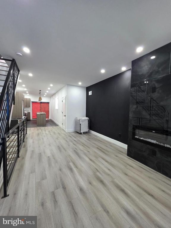 5349 DELANCEY ST, Philadelphia, PA 19143